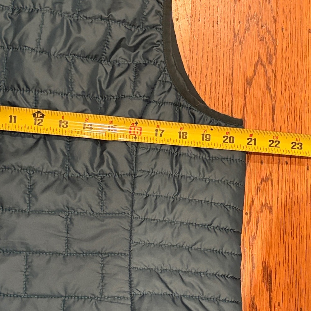 Patagonia Vest - Picture 6 of 7
